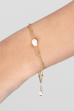 
            
                Load image into Gallery viewer, Mary Gold Bracelet
            
        
