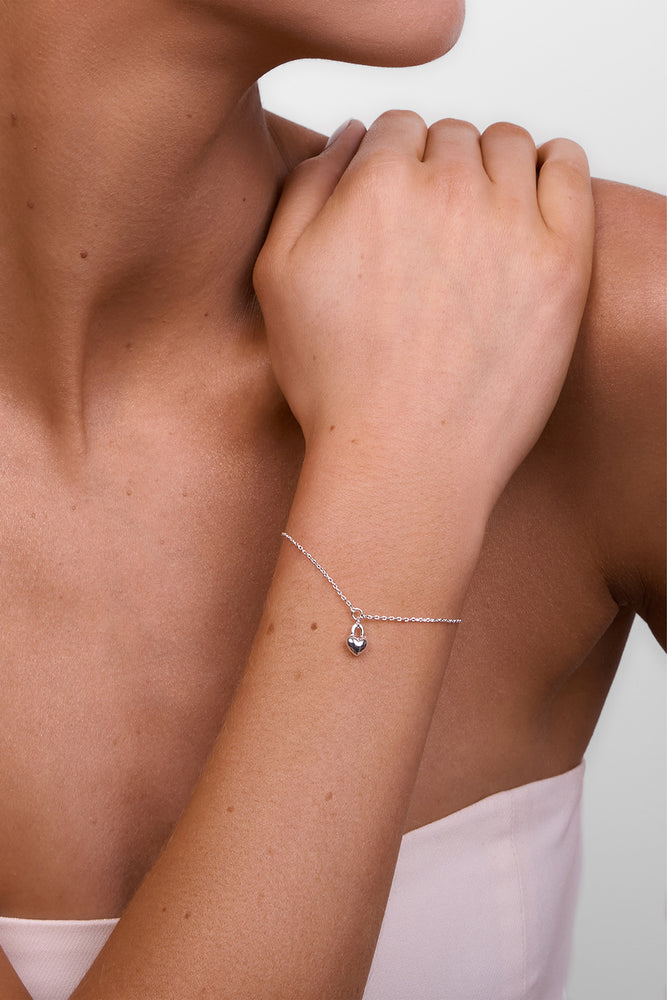 Winnie Silver Heart Bracelet