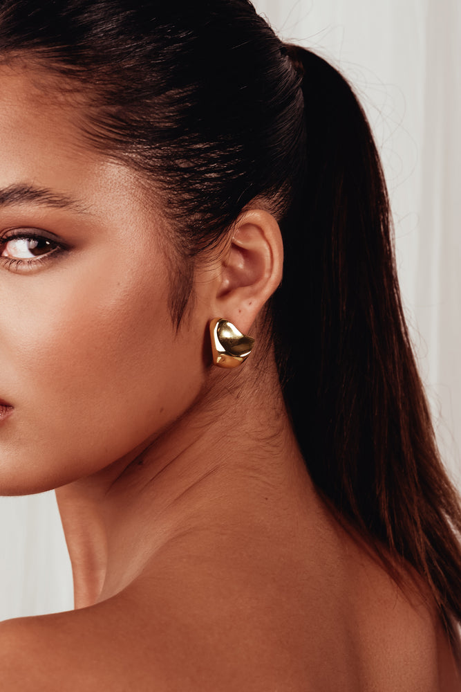 Hutton Soft Gold Earring