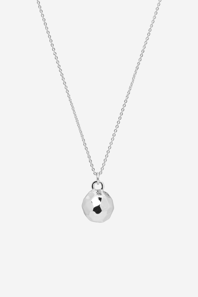 
            
                Load image into Gallery viewer, Lacey Silver Necklace
            
        