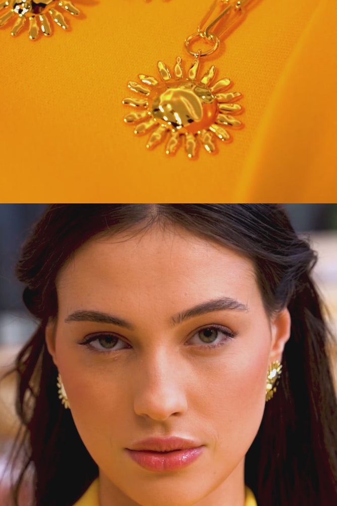 
            
                Load and play video in Gallery viewer, Summer Gold Sun Earring
            
        